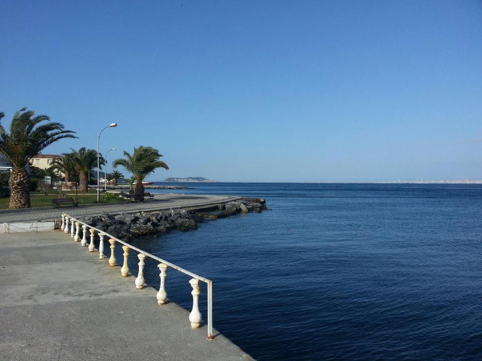 Ada Sahil Hotel Prinseneilanden Buitenkant foto